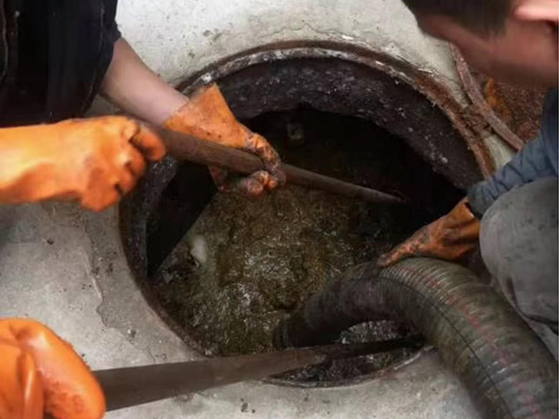佛罗镇化油池、化粪池清理要做哪些安全措施？